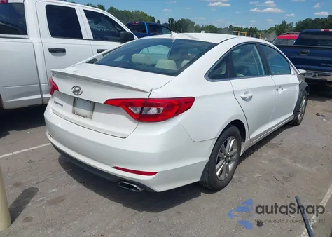 2015 Hyundai Sonata Se z USA, uszkodzony, nr VIN 5NPE24AF1FH160345